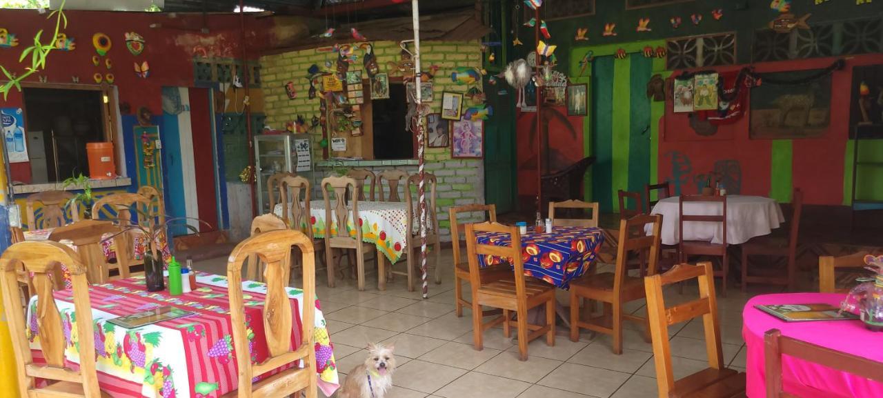 Hostal Maria Ривас Экстерьер фото